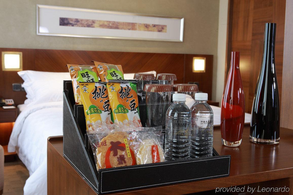 San Want Hotel Shanghai Room photo